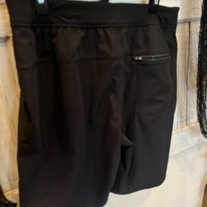 License to Train Linerless Short black
